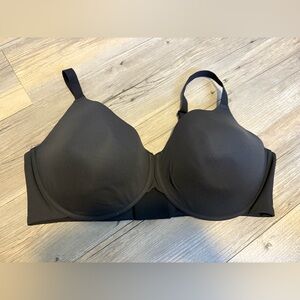 SKIMS Kim Kardashian Fits Everybody bra 46DD new without tags